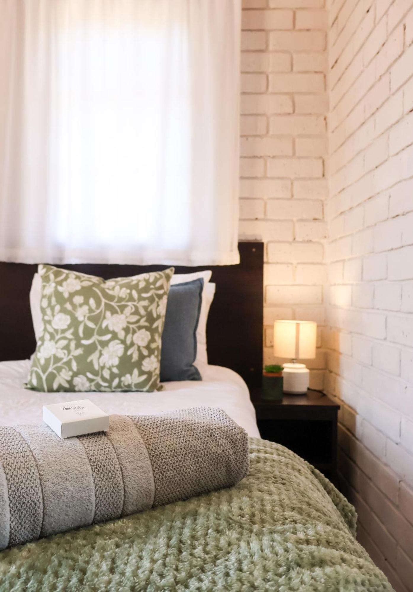 Rooiberg View Clarens Bed & Breakfast ภายนอก รูปภาพ