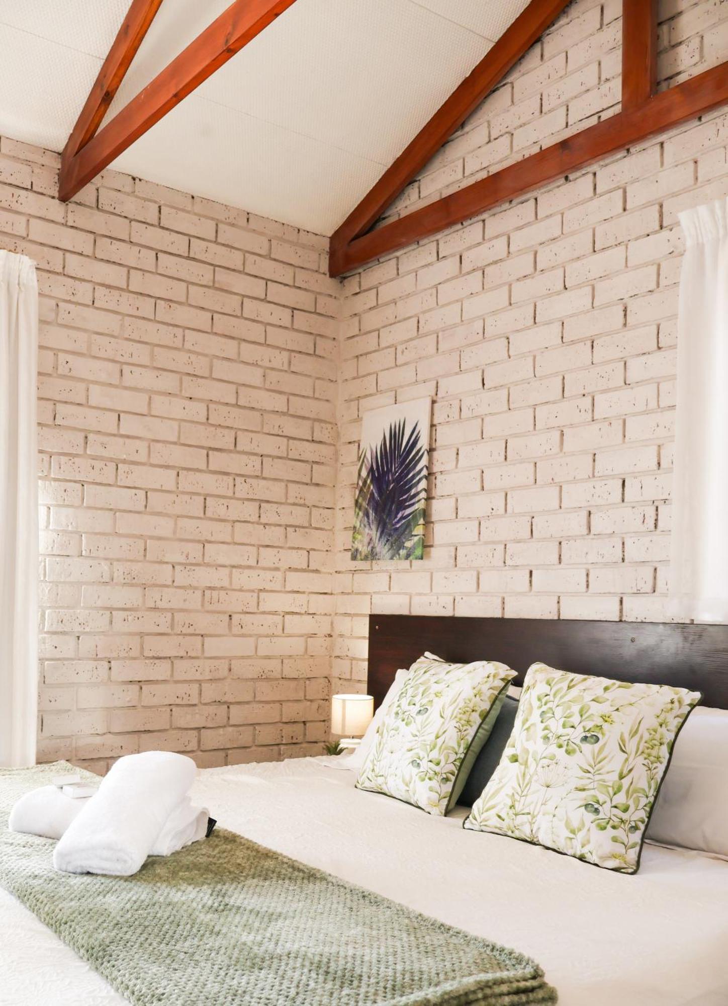 Rooiberg View Clarens Bed & Breakfast ภายนอก รูปภาพ