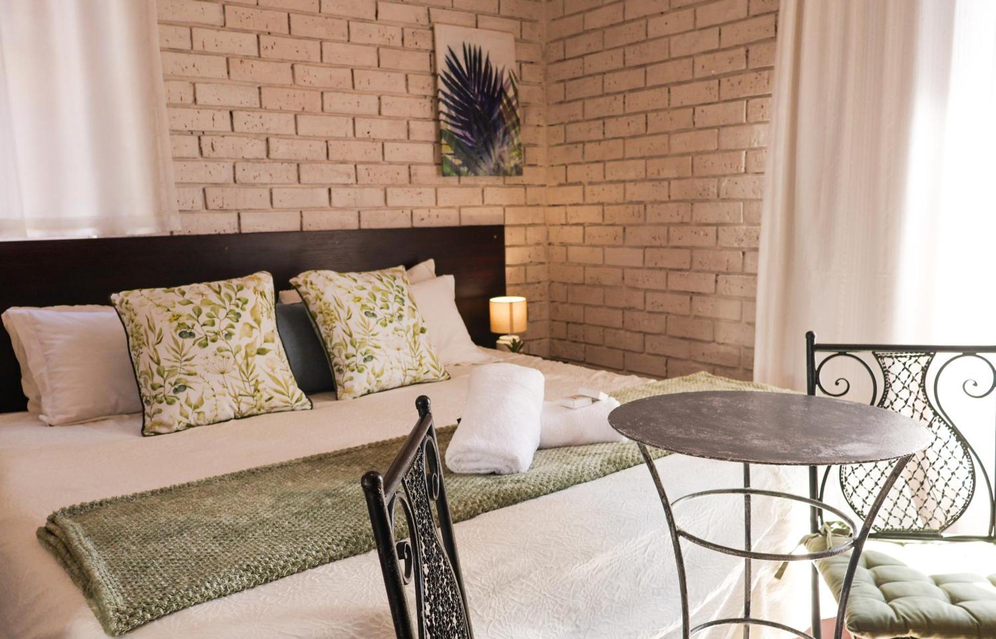 Rooiberg View Clarens Bed & Breakfast ภายนอก รูปภาพ