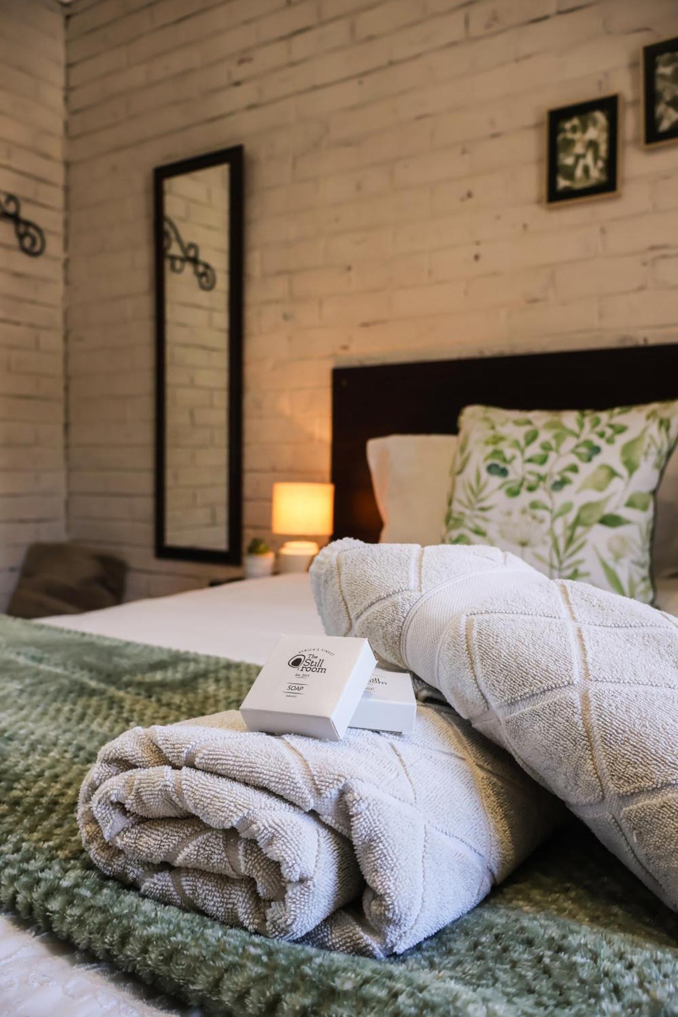 Rooiberg View Clarens Bed & Breakfast ภายนอก รูปภาพ