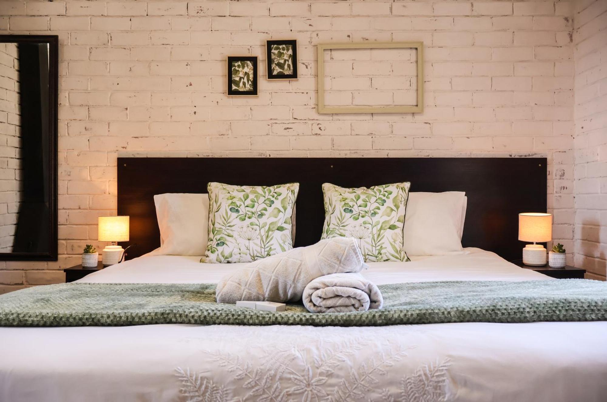 Rooiberg View Clarens Bed & Breakfast ภายนอก รูปภาพ
