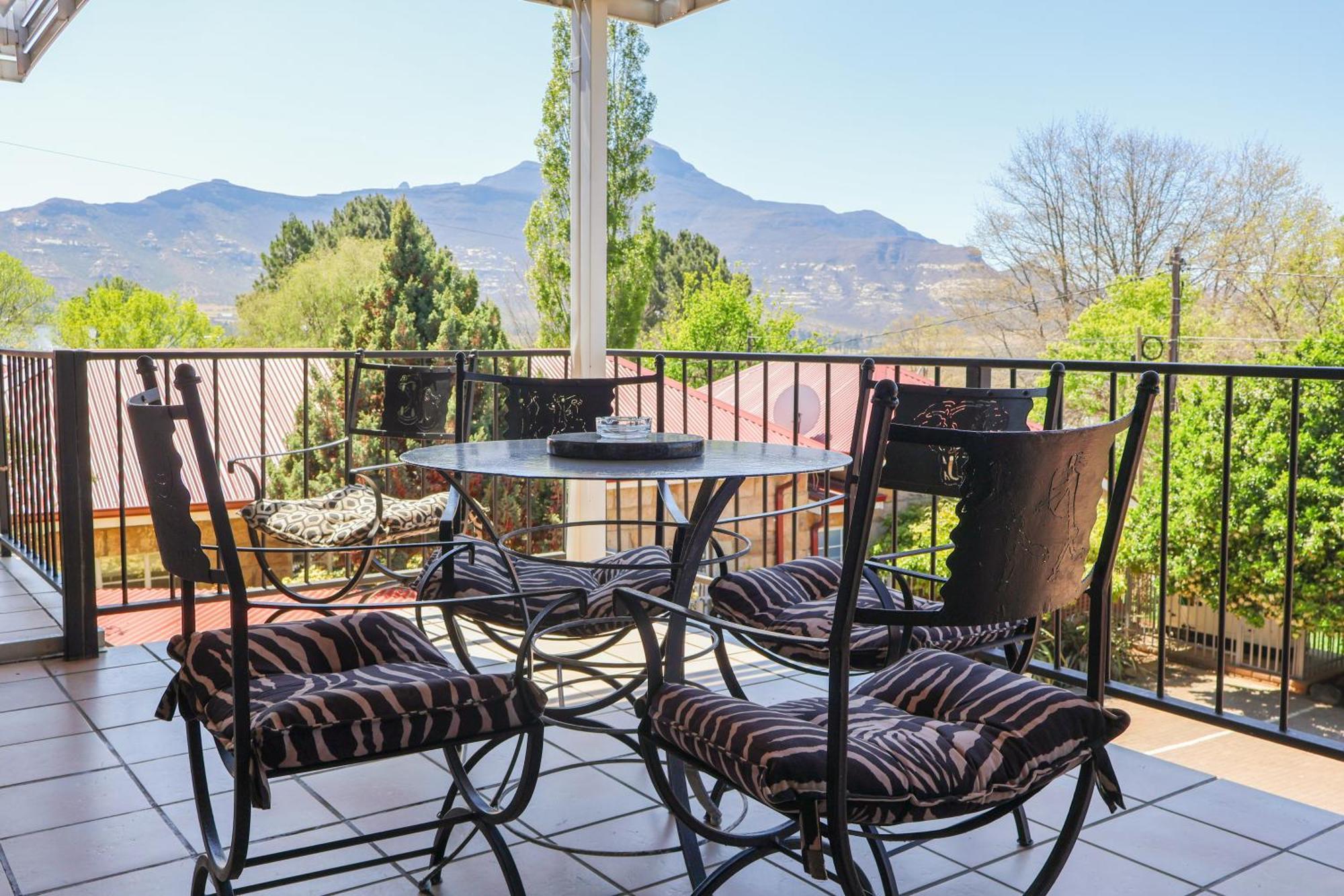 Rooiberg View Clarens Bed & Breakfast ภายนอก รูปภาพ