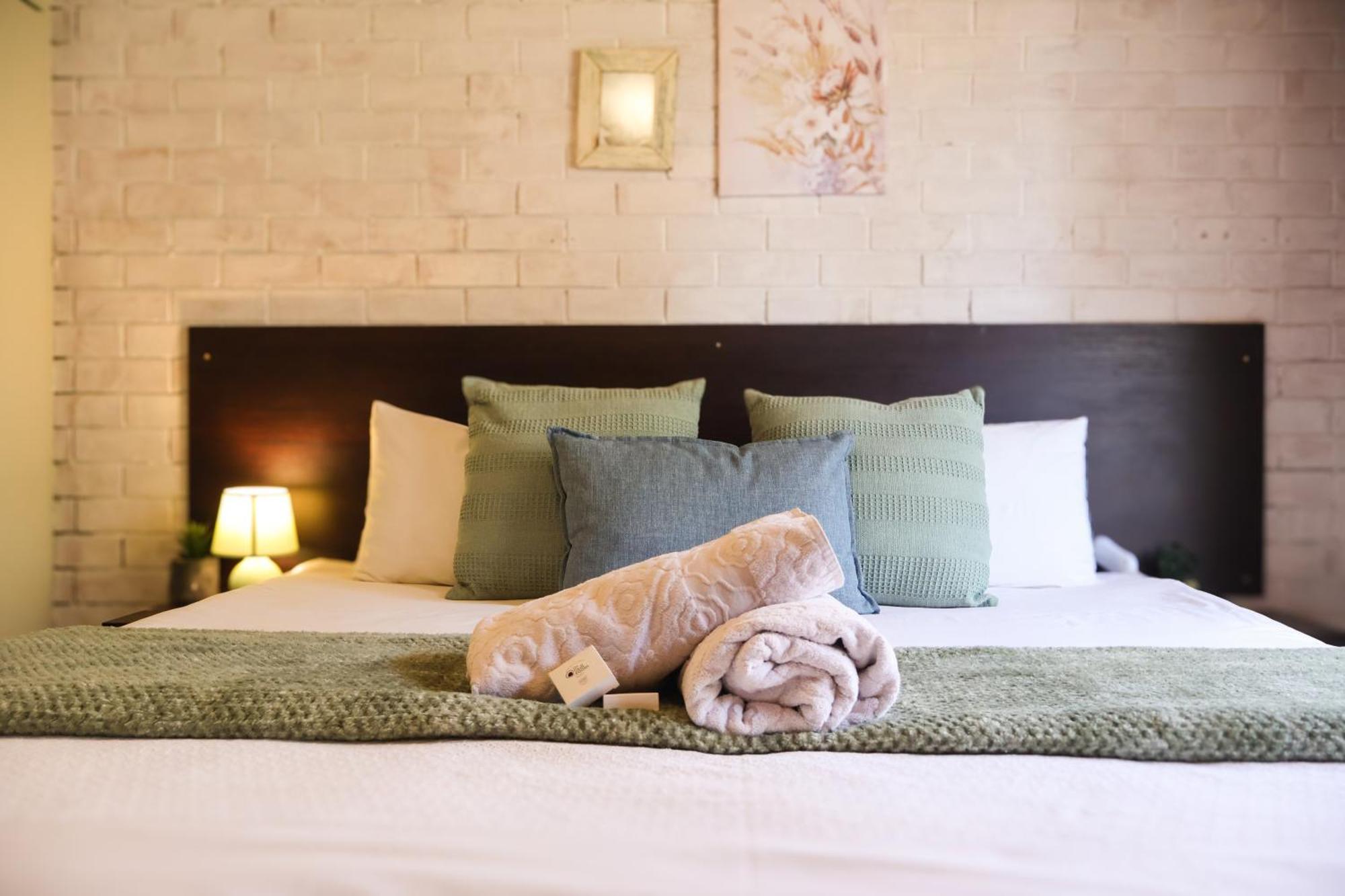 Rooiberg View Clarens Bed & Breakfast ภายนอก รูปภาพ